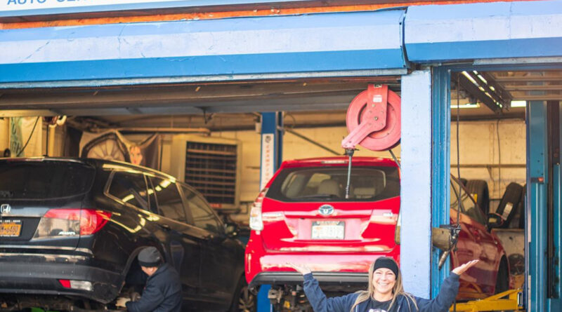 Women's Automotive Education